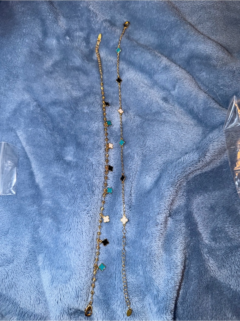 2 Clover Anklets